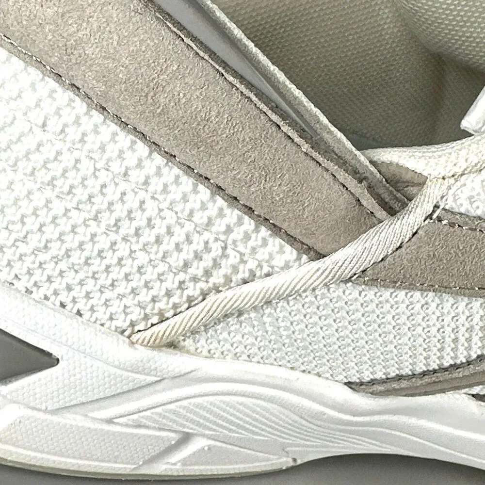 Zeba Shoes Women's Size  9.5 White Sand Hands Free Lace Up Sneakers - Picture 10 of 16